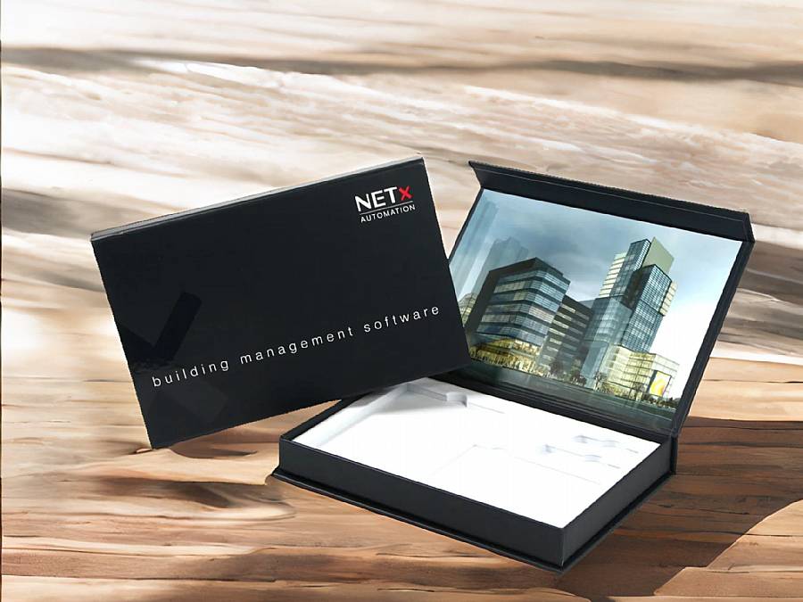 Individuelle Magnetklappboxen mit Inlay und Magnetverschluss.