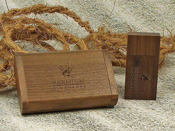 USB Stick Holz Geschenkschatulle dunkel