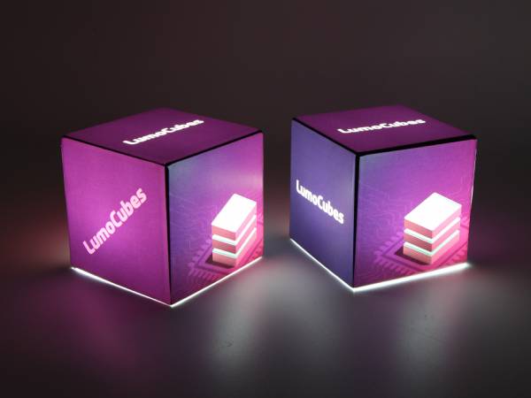 LED Leuchtwürfel mit Logo