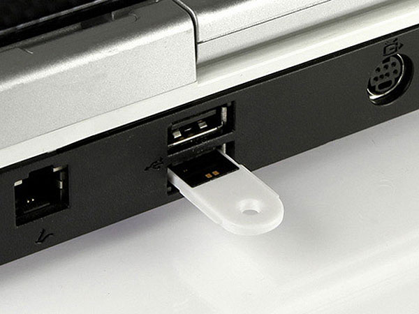 Paper USB Postkarte