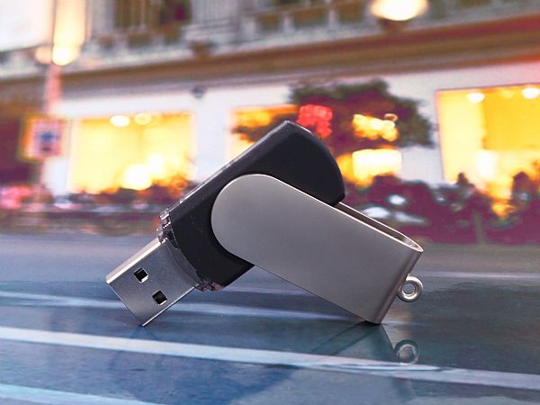 USB Sines Metall Twister