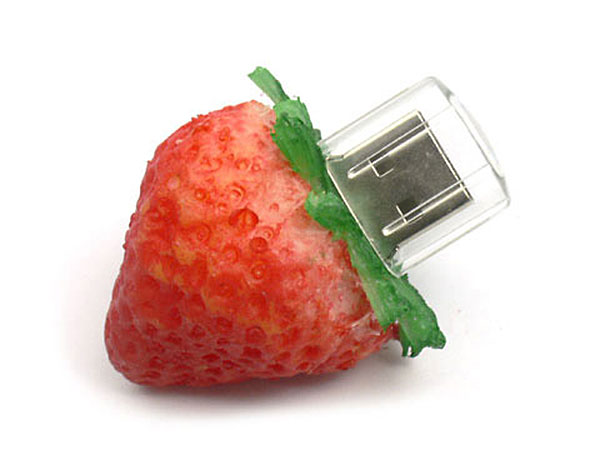 USB-Stick Erdbeere