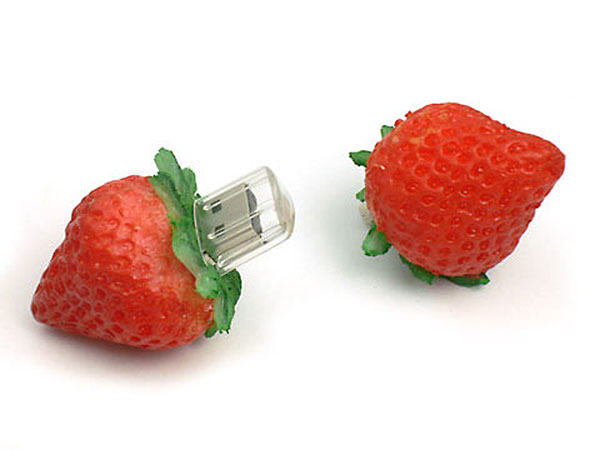 USB-Stick Erdbeere