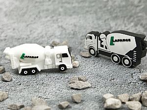 USB-Stick in Form eines Betonmischers bzw. Fahrmischers