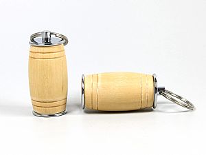 USB Stick Holzfass mit Logo als Werbegeschenk