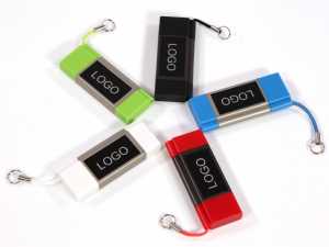 USB-Stick in verschiedenen Farben mit Platz für ein individuell bedruckbares Logo, ideal für Werbezwecke.