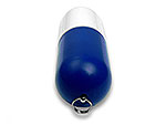 USB-Stick in Kapsel-Form mit blauem und silbernem Gehäuse, ideal für individuelles Branding durch ein Firmenlogo.