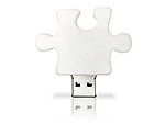 USB-Stick in Form eines Puzzlestücks, ideal für eine individuelle Logo-Gestaltung und kreative Werbeaktionen.