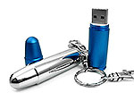 USB-Stick im modernen Design mit blauer und silberner Oberfläche sowie Platz für individuelles Branding.
