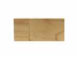 USB-Stick aus hellem Holz mit schlichter Optik und Platz für individuelle Logos oder Designs. Ideal für kreative Werbeaktionen.