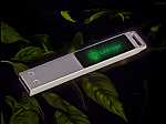 USB-Stick mit edlem Design und leuchtendem LED-Bereich für individuelles Logo-Branding. Ideal für Werbezwecke.
