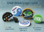 USB-Sticks in runder Form, individuell gestaltbar mit Logo, in verschiedenen Farben und USB-Typ C verfügbar.