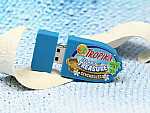 USB-Stick in exklusivem Design mit buntem Tropika-Motiv und Platz für individuelle Anpassungen. Ideal für Werbung.
