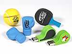 Bunte USB-Sticks in Sportmotiv-Design, ideal für Werbezwecke mit Platz für individuelle Logos.