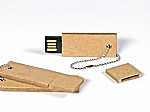 USB-Stick aus Wellpappe in natürlichem Design, ideal für individuelle Logo-Drucke und nachhaltige Werbung.