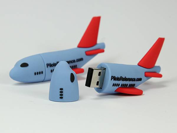 usb stick flugzeug grau rot