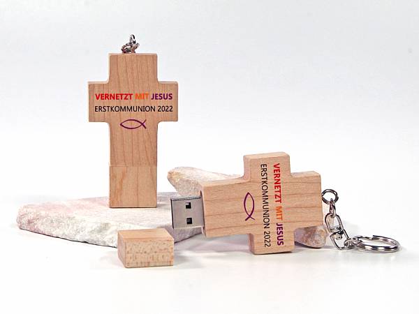 usb stick holzkreuz kreuz holz religion kommunion