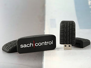 Lauffläche eines Reifens als USB-Stick, Reifenprofil