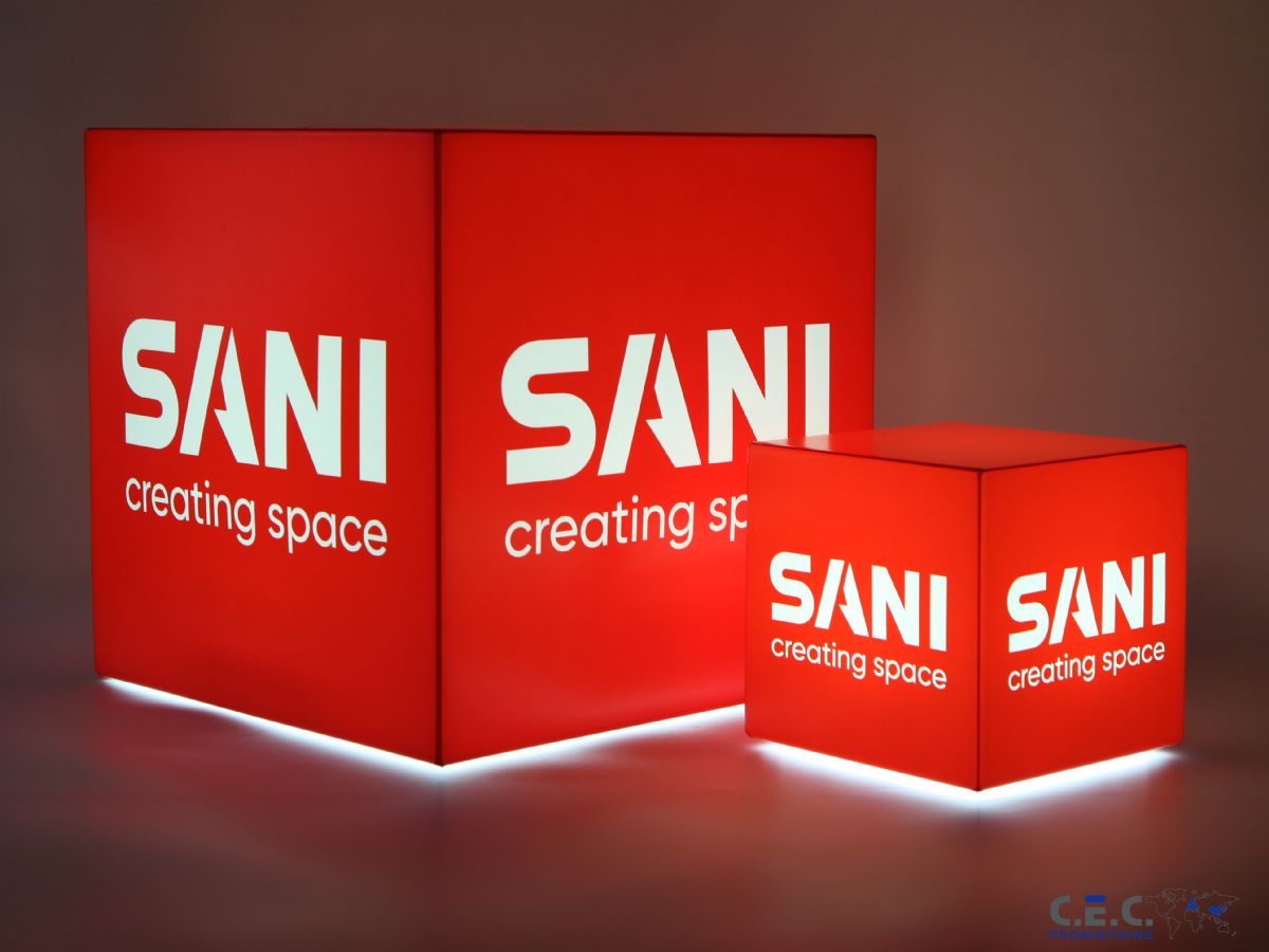 sani roter led wuerfel mit logo