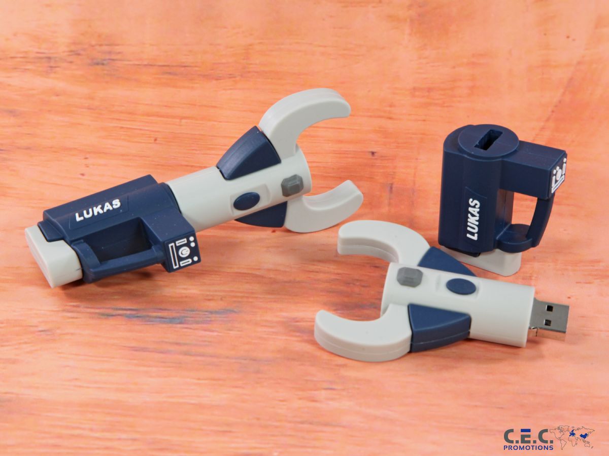 usb stick schneidgerät lukas sonderform kreativ baustelle