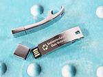 metall usb stick flaschenöffner logo