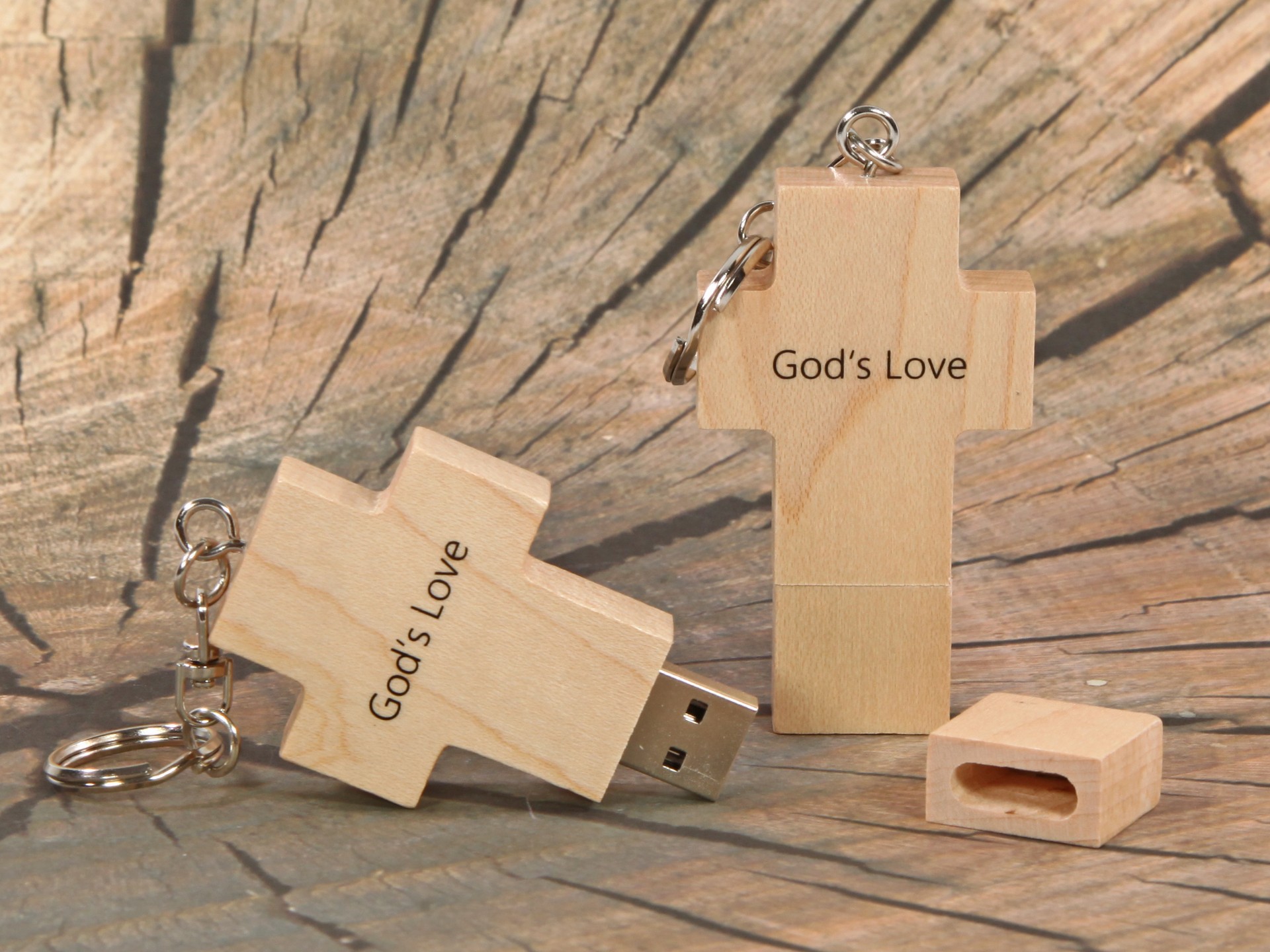 usb stick holzkreuz religion kirche kreuz